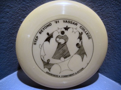 frisbeepics_32_vassar91_blog