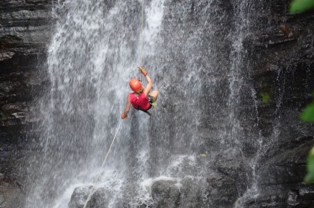 2014_0102_CostaRica_Canyoning_47_blog